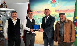 Tepebaşı A. Adayı Ahmet Sivri ziyaretlerini sürdürüyor.