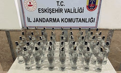 Eskişehir'de kaçak alkol operasyonu: Jandarmadan kaçamadılar