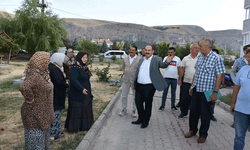 Başkan Hamamcı mahalle sakinlerinin talep ve isteklerini dinledi