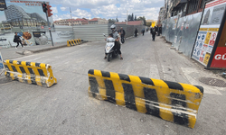 Eskişehir'de çöken yol esnafı mağdur etti!