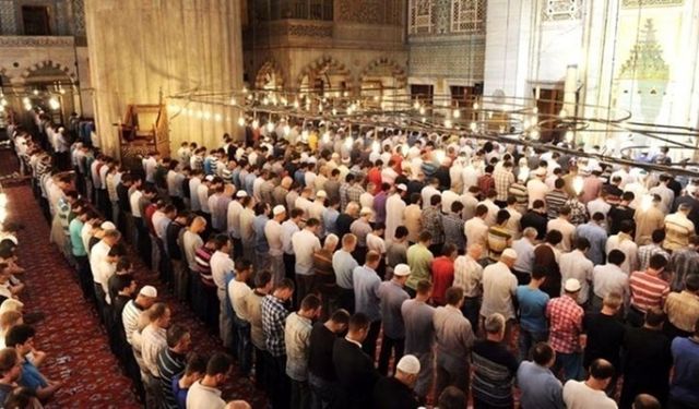 Ramazan Bayram namazı saatleri belli oldu