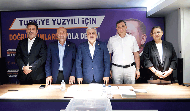 AK Parti Eskişehir'de merkez ilçe temayül yoklamaları tamamlandı