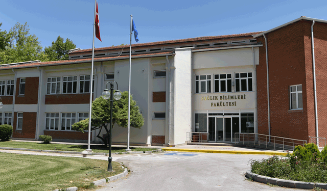 Anadolu Üniversitesi eğitim alanında ilklere imza atıyor