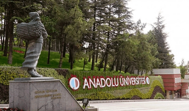 Anadolu Üniversitesi tercih döneminde başarısını bir kez daha ortaya koydu