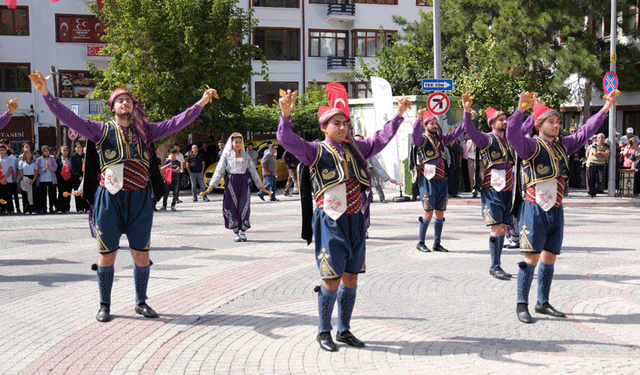 Sivrihisar'ın kurtuluş yıl dönümü coşkuyla kutlandı