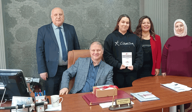 Eskişehir Salih Zeki Anadolu Lisesi öğrencileri özel bir proje hazırladı