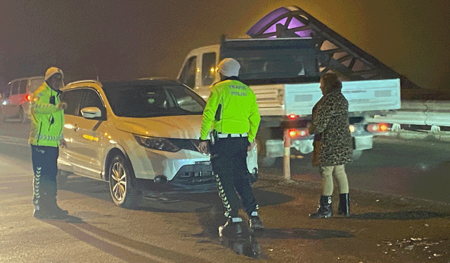 Eskişehir'de köprüde zincirleme kaza: Trafik kilitlendi!